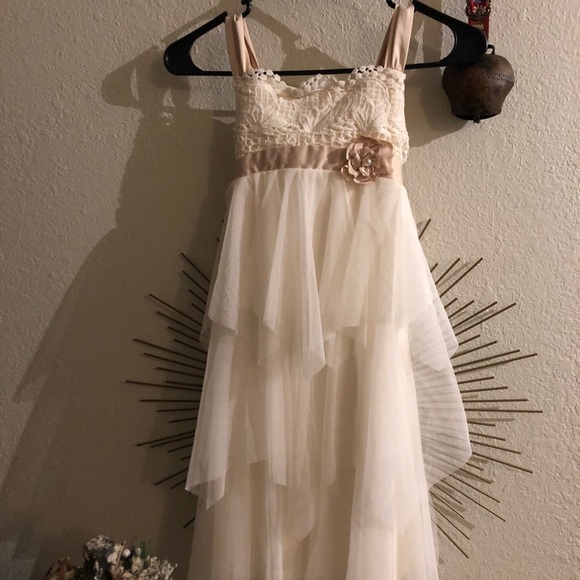 white dress for graduation ceremony